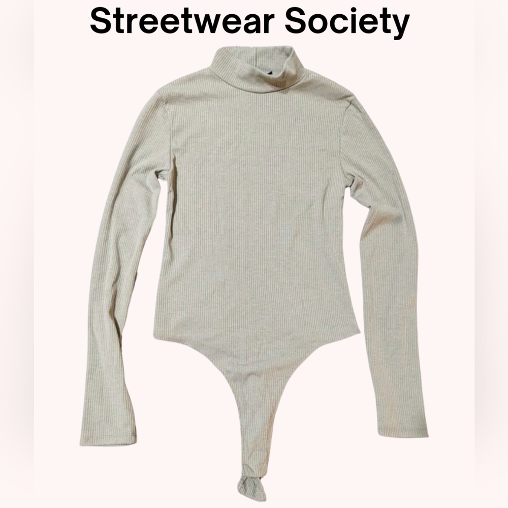 Streetwear Society size Med NWOT, long sleeve bodysuit, taupe color